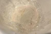 ベンチタイムしているパン生地