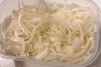玉ねぎと砂糖