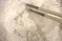 米粉と熱湯