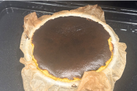 焼けたかぼちゃバスクチーズケーキ